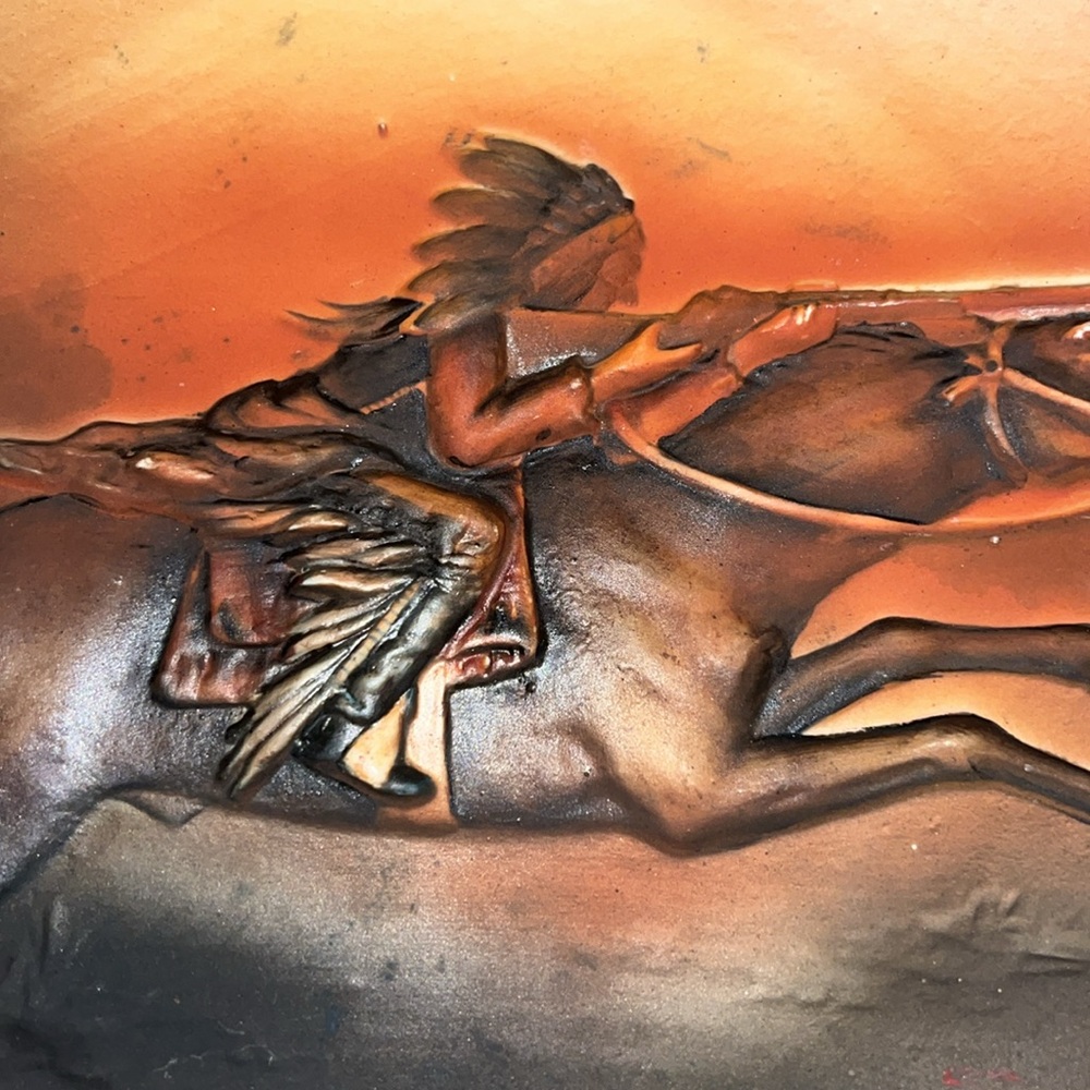 Noritake Native American on horseback hand painted hanging plaque - Picture 6 of 13